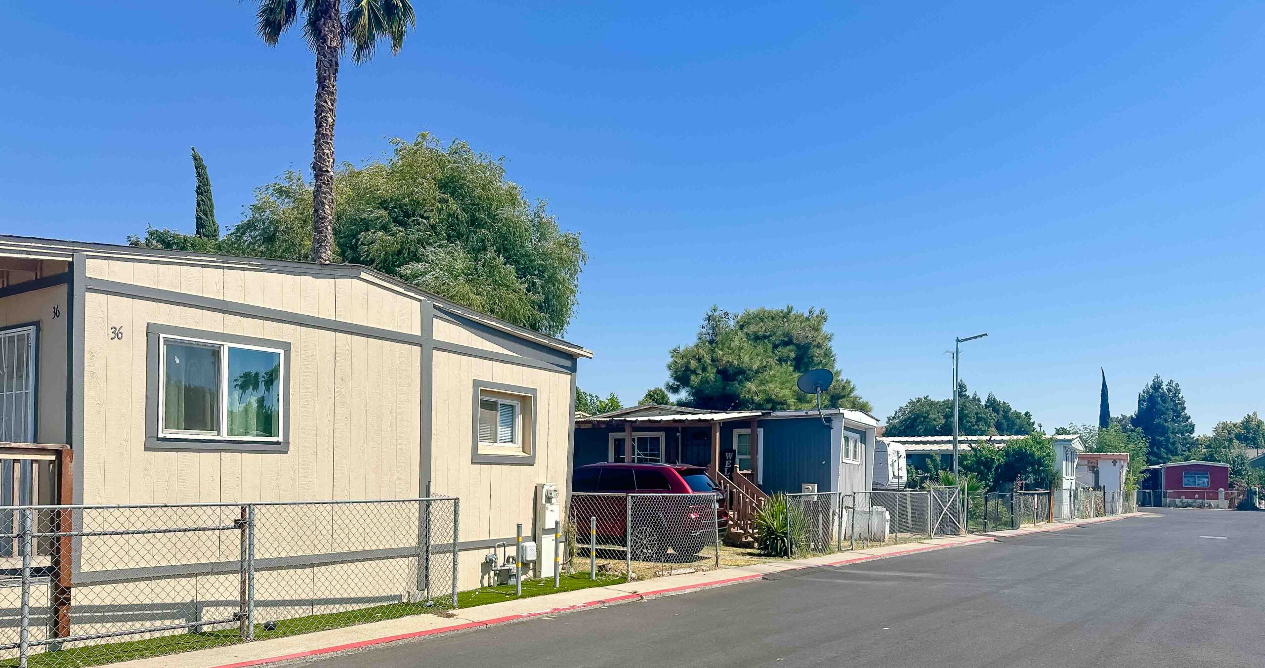 Atwater Hacienda | Mobile Homes in Atwater, CA | RV Site Rentals